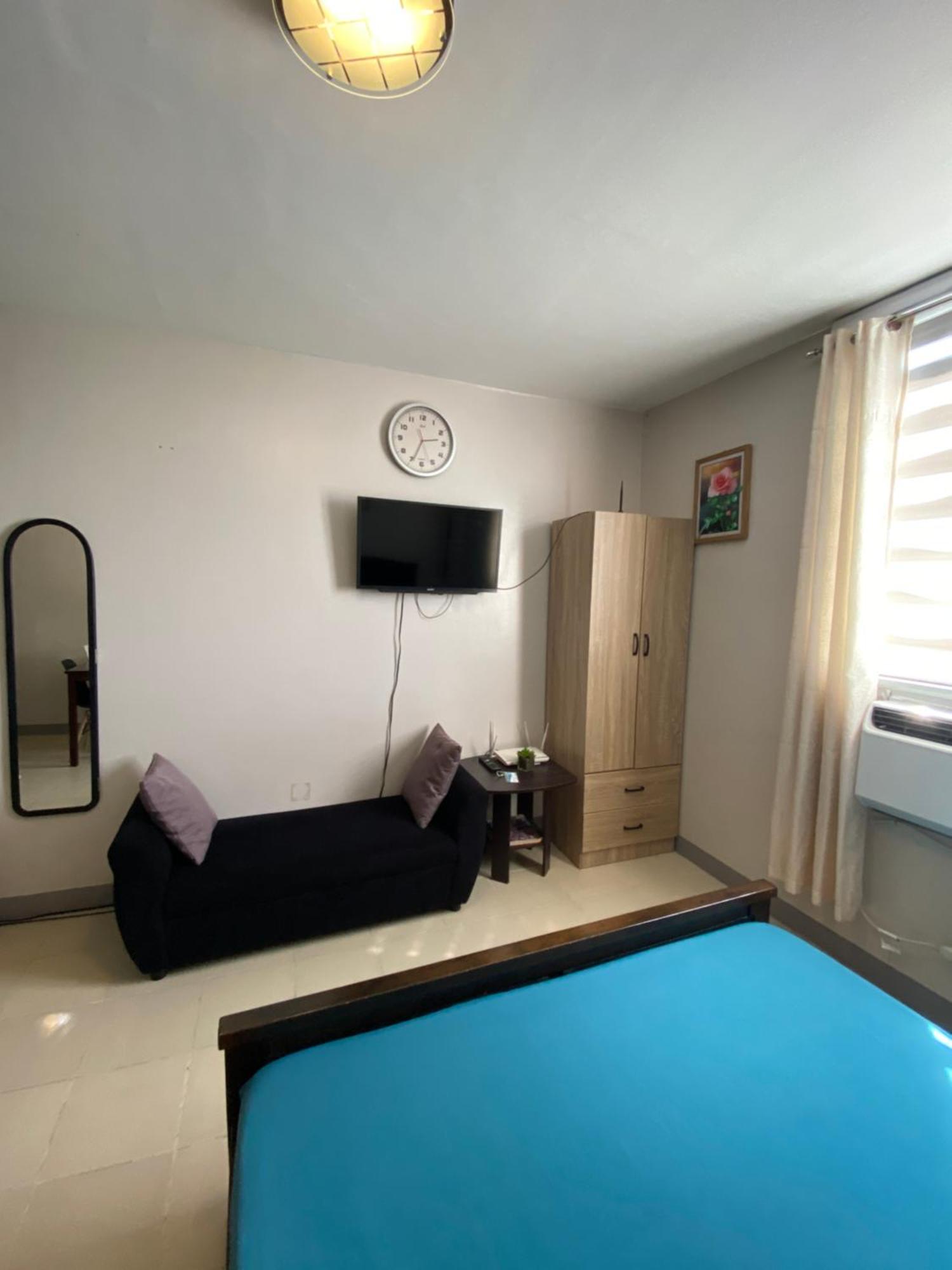 Apartment Saekyung Village One *